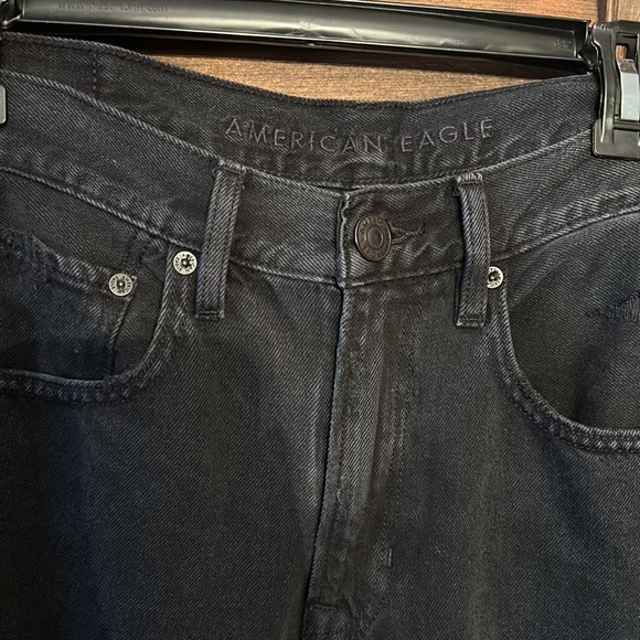 American Eagle Ripped Jeans - Picture 3 of 5